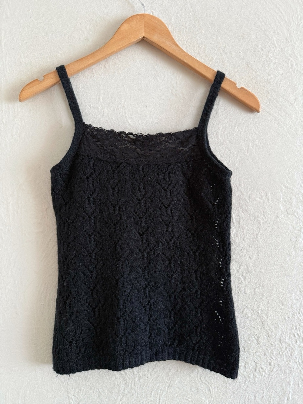 Y2K Tristan & Iseut Black Lace Knit Cami Tank Top Size XS - Picture 5 of 5